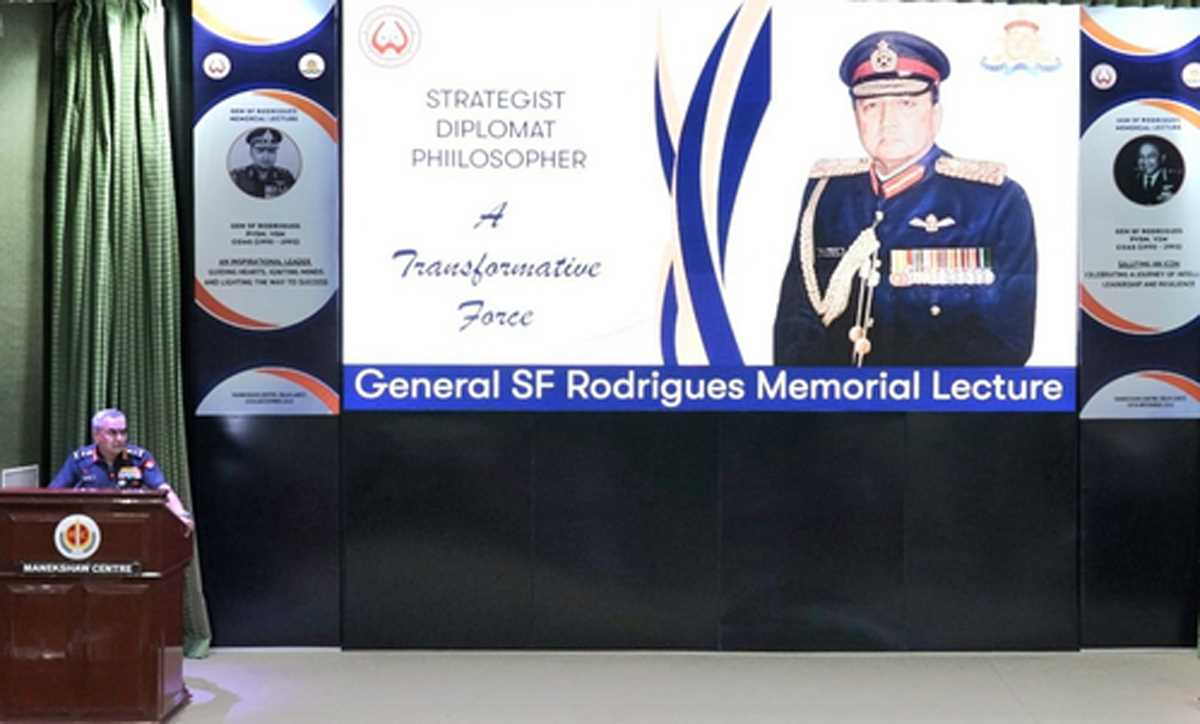 महिला सैन्‍य अधिकारियों की संख्या 1700 से अधिक : सेना प्रमुख